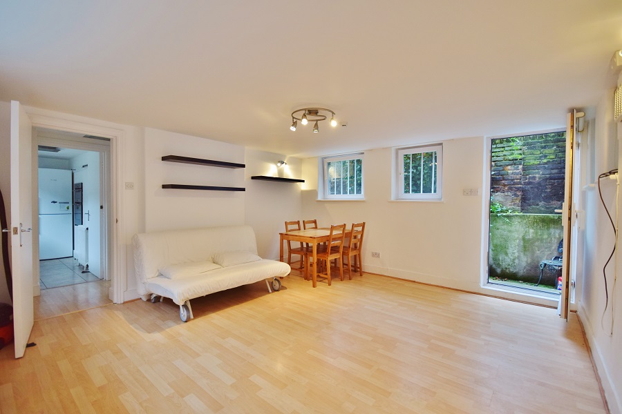 1 Bedroom Flat to Rent in Dalston, London , E8