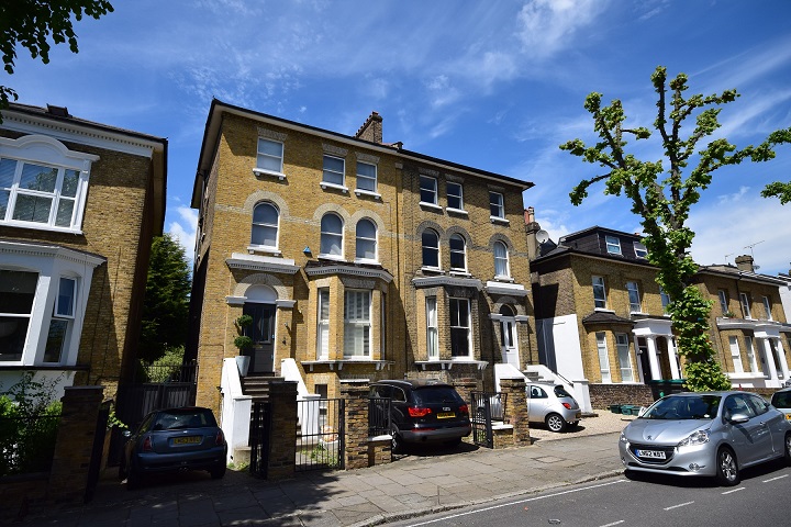 1 bedroom Apartment for Sale in Ealing, London W5