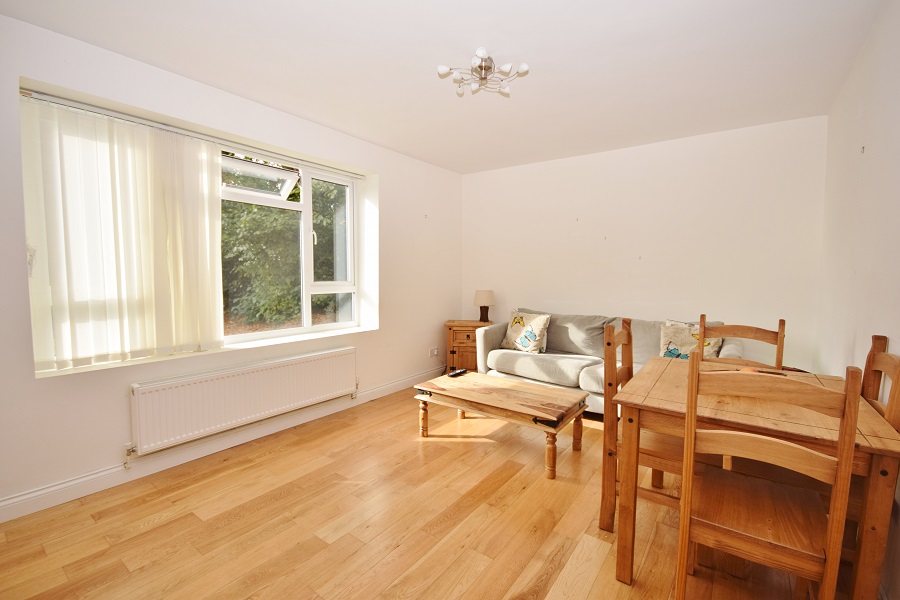 1 bedroom Apartment for Sale in North Finchley, London N12