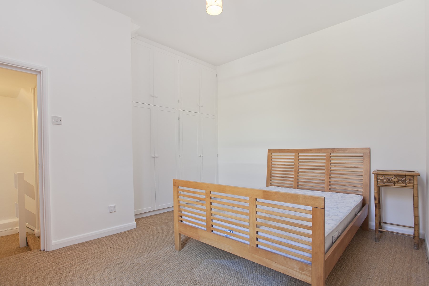 2 Bedroom Maisonette for Sale in Maida Vale, London, W9