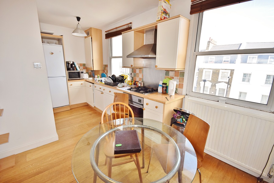 3 Bedroom to Rent in Camden, London, N7