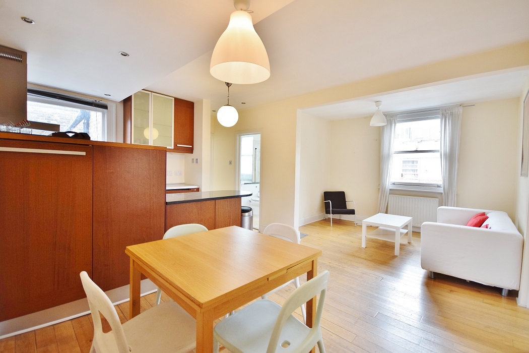 2 Bedroom Apartment to Rent in Fulham, London, SW6
