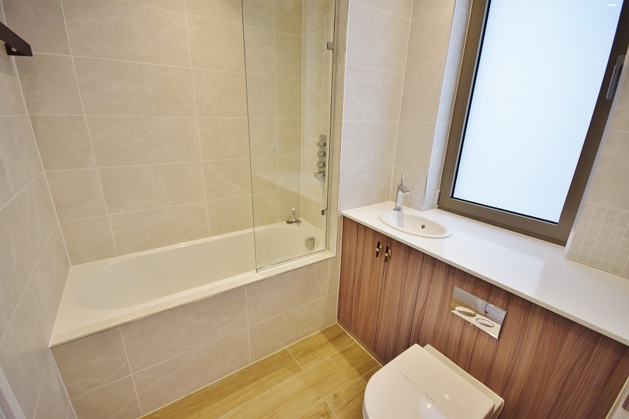 3 Bedroom Town House to Rent in Portobellow Square, Ladbroke Grove , W10