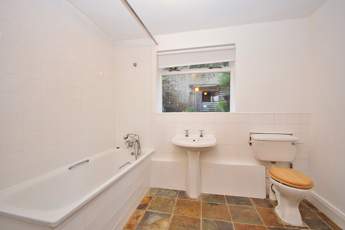 2 Bedroom Maisonette for Sale in Maida Vale, London, W9