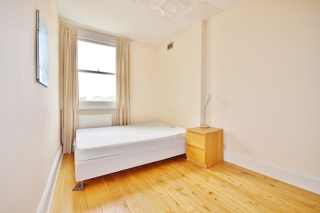 2 Bedroom Apartment to Rent in Fulham, London, SW6